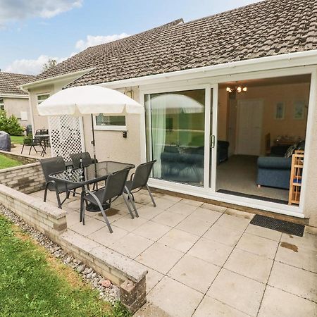 Number 6 Oxwich Leisure Park Villa Swansea Exterior photo